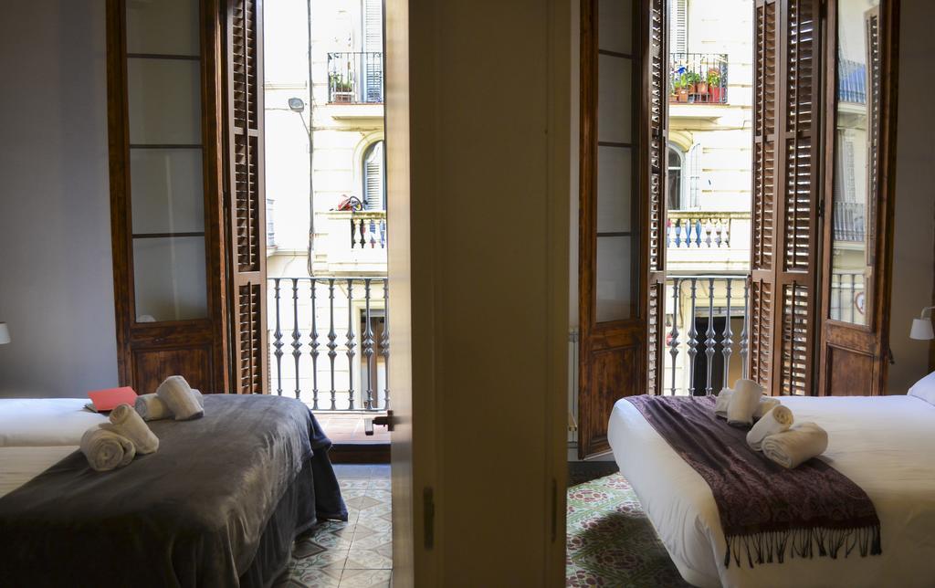 Happy People Plaza Espana Apartments Barcelona Kamer foto